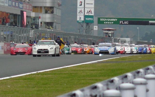 【SUPER GT 第9戦】GT500決勝…GT-R 23号車余裕で王座かと思いきや