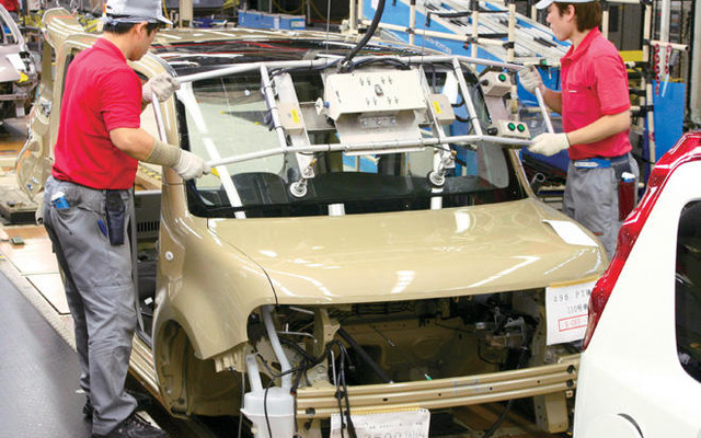 自動車国内生産、2か月ぶりマイナス…10月実績