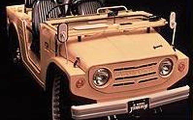 【東京RVショー出品車】歴代『ジムニー』22台、RVショーで勢揃い