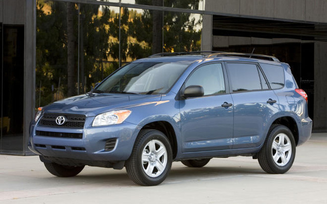 トヨタ、カナダ工場で RAV4 ラインオフ式