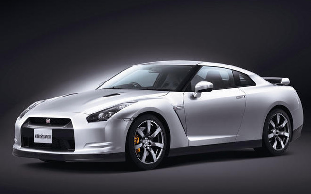 日産 GT-R 一部改良…価格が861万円からに