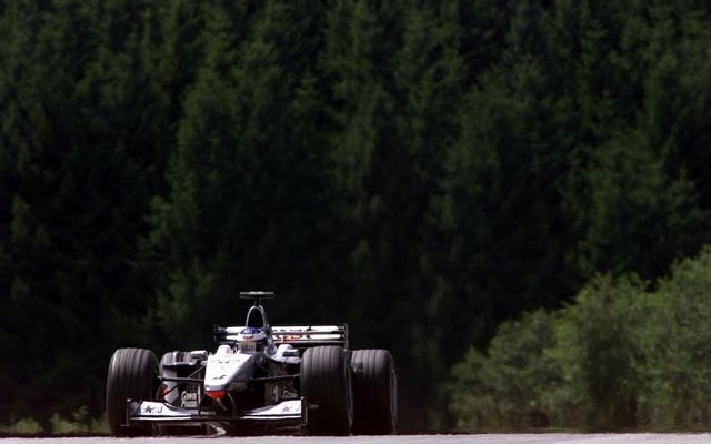 バリケロが語る「シューマッハはセナと同等」---サーキット外でも熱いぞF1!