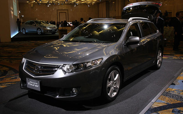 【株価】売買代金が低水準、自動車は全面安