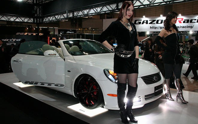 【東京オートサロン09】写真蔵…NITTO