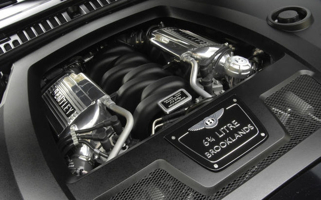ベントレーのV8エンジン、50年の節目を迎える
