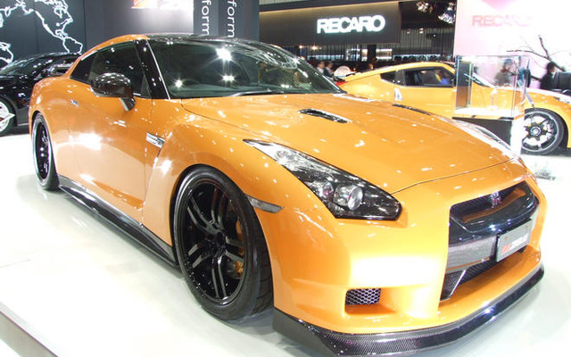 【東京オートサロン09】1800万円超の GT-R、すでに4台を販売