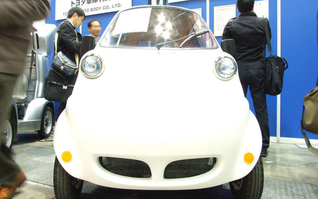 【カーエレ09】タケオカ自動車工芸 T10…孫に