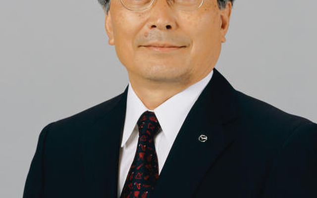 マツダ、山内新社長「遅くなりました…」東京で初会見