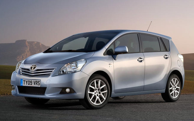 【ジュネーブモーターショー09】トヨタの小型MPV、新型 ヴァーソ 登場