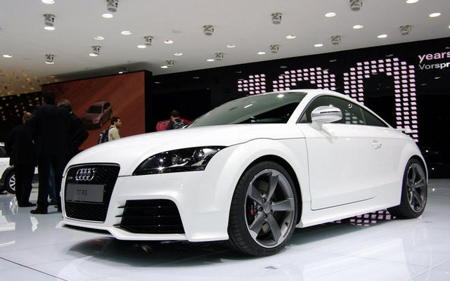 【ジュネーブモーターショー09】アウディ TT-RS、正式デビュー