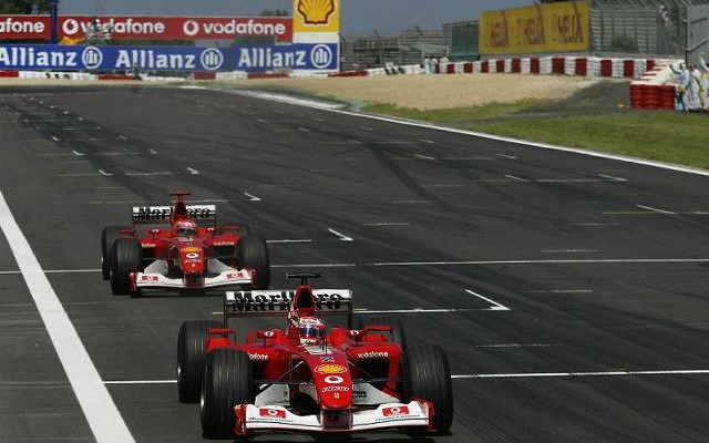 エクレストン、モズレーがフェラーリへの処分について発言