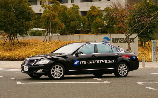 【ITS-SAFETY 2010】官民合同で大規模デモンストレーション実施