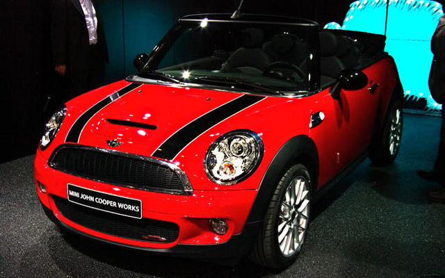 【ジュネーブモーターショー09ライブラリー】MINIコンバーチブル ジョンクーパーワークス