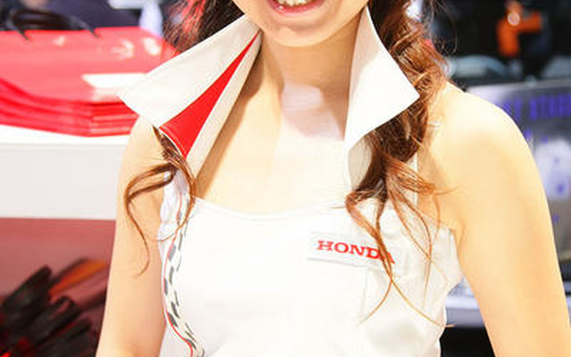 【Today's オートガール】コンパニオン写真蔵…東京オートサロン09　その4