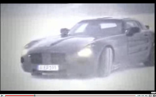 ［動画］メルセデスベンツ SLS…ガルウイングスーパーカーが疾走