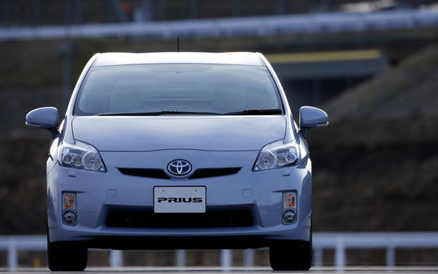 【神尾寿のアンプラグド 試乗編】自動車業界のサードインパクトになるか…プリウス プロトタイプ