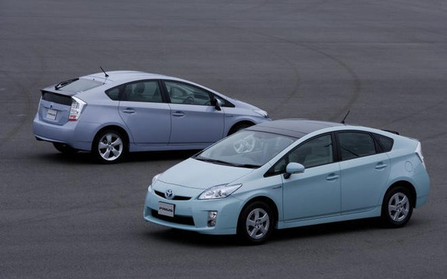 【新聞ウォッチ】新型 プリウス、予約殺到で納車3-4か月待ち？