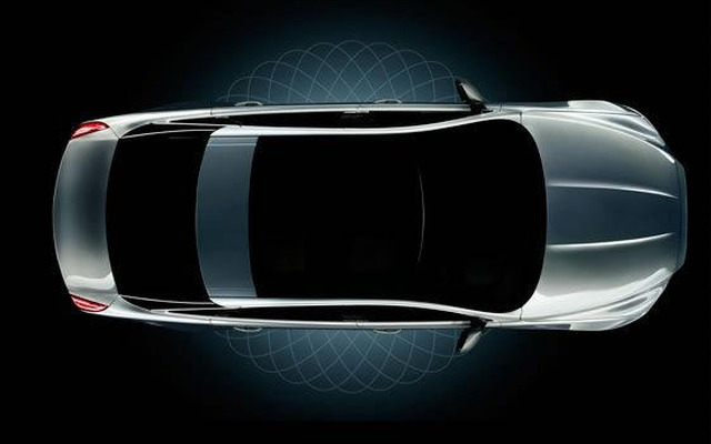 【上海モーターショー09】ジャガー XJ 新型、最初の1枚