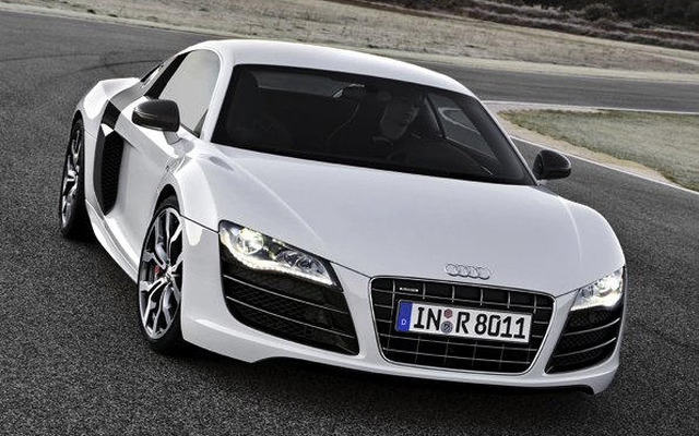 アウディ R8 5.2FSI クワトロ、待望の日本発表
