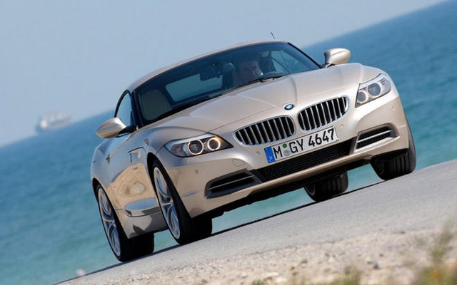 【BMW Z4 試乗】スポーツカーの新たなカテゴリー…こもだきよし