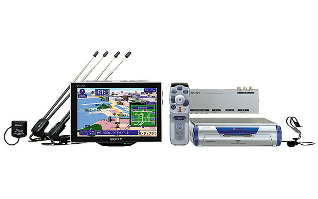ソニーならでは!! メモリスティック対応DVDナビ『NVX-MV8100』