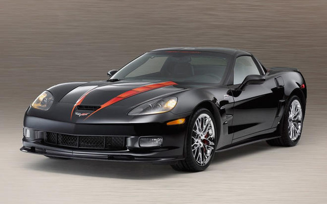 シボレー コルベットZR1…世界に1台のヒーローエディション