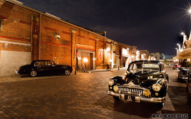 1923年に建てられた大阪築港赤レンガ倉庫をリノベーションし、2015年にGLION MUSEUM（クラシックカー博物館)・AKARENGA STEAK HOUSE・CAFE1923をオープンした