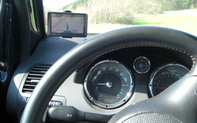 【GARMIN nuvi205W インプレ】フランクフルト - シュツットガルトを往復…河村康彦