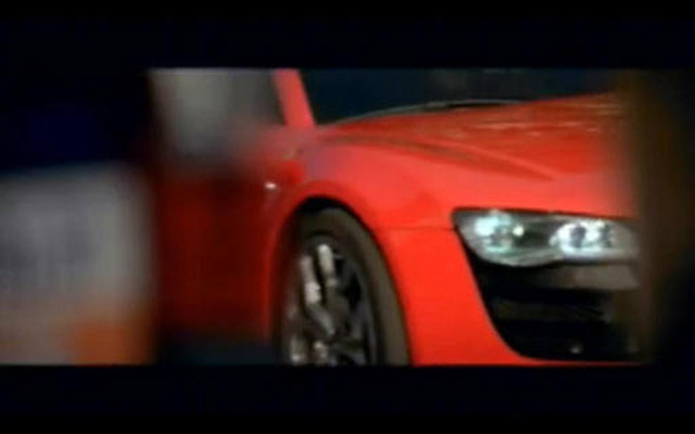 アウディ R8、フェラーリを挑発