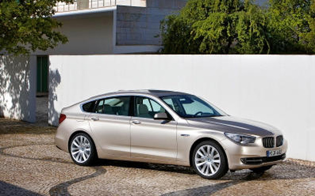BMW 5シリーズ GT…市販バージョンがいよいよデビュー