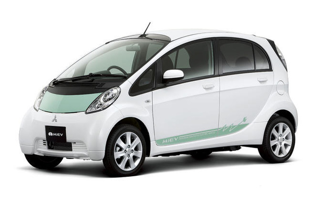 【三菱 i-MiEV 発表】量産型の電気自動車を市場投入