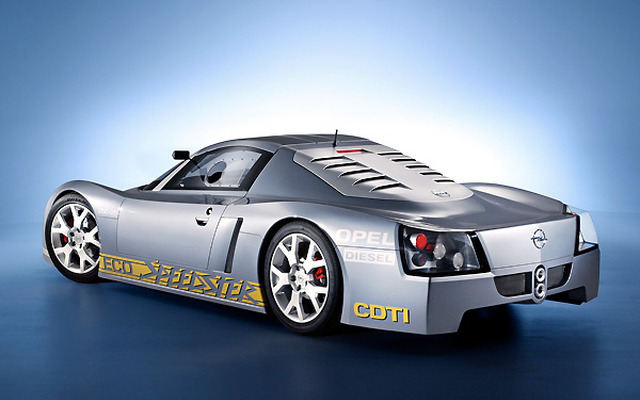 【パリ・ショー2002出品車】オペル『エコ・スピードスター』…ディーゼルの攻撃