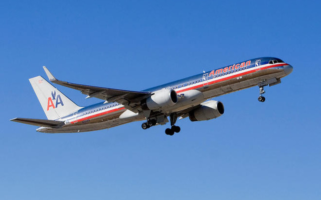 アメリカン航空、ラスベガスなど3空港で電子搭乗券を導入
