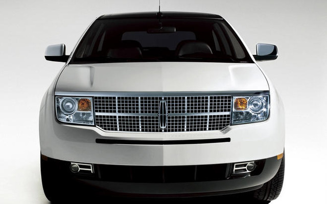 リンカーン MKX 新色追加