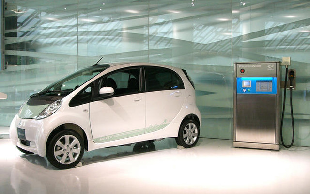 電動自動車の世界市場、2015年に6倍の12兆円…富士経済