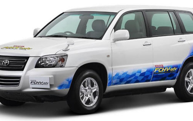 トヨタ FCHV-adv 同乗試乗会　6月27日から