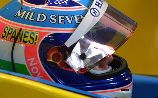 ルノーF1がチャリティー・オークションに出品