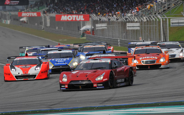 【SUPER GT 第4戦】決勝…次代の日産エース 安田、GT-R で熱暑のセパンを制す