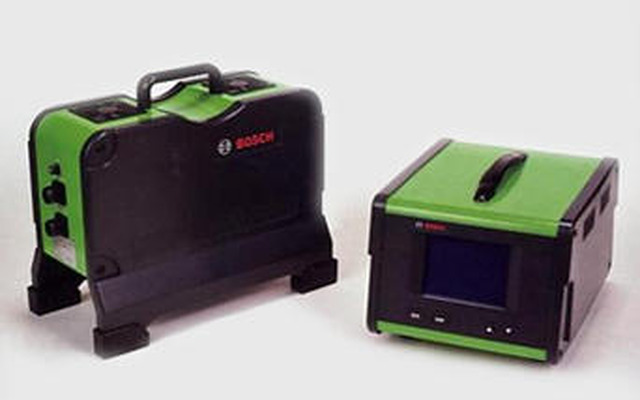 ボッシュ、小型・高精度の 光透過式ディーゼル排気黒煙測定器 を発売