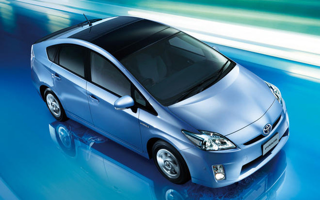 【新聞ウォッチ】ハイブリッド車「静かすぎる走行」に“擬音”検討
