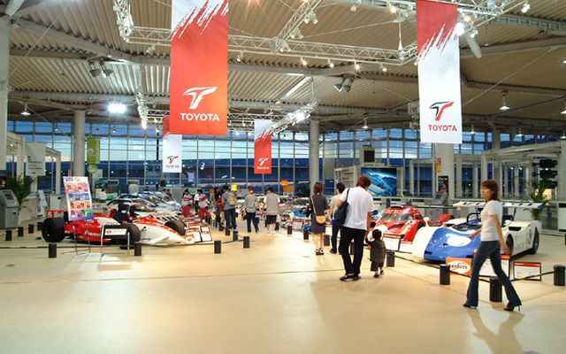 【トヨタF1ドリーム】日本GP記念…歴代のレースカーを展示!!