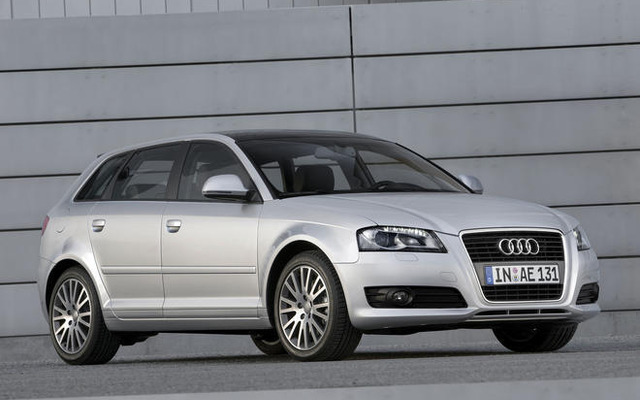 アウディ A3 と S3、装備を見直して価格改定