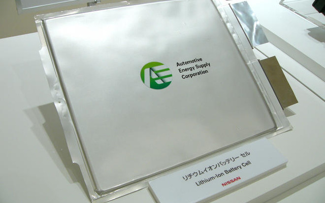 日産 EV…ラミネート型バッテリーを採用