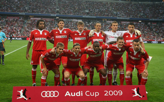 バイエルンミュンヘン　2009シーズン　ポロシャツ　DFBポカール優勝