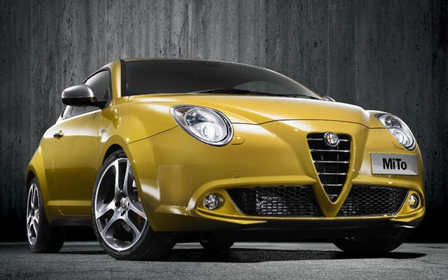 アルファロメオ MiTo にイエローの特別限定車