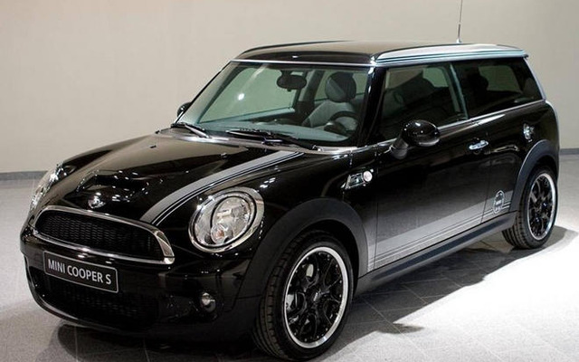MINI、50周年記念オプションを無償提供…先着400台
