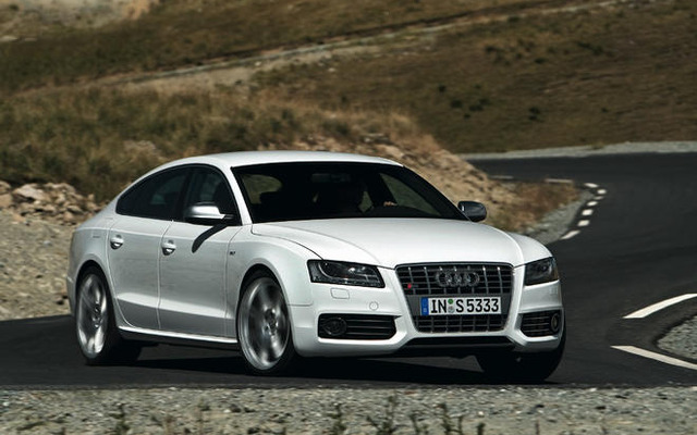 【フランクフルトモーターショー09】アウディ S5スポーツバック 登場