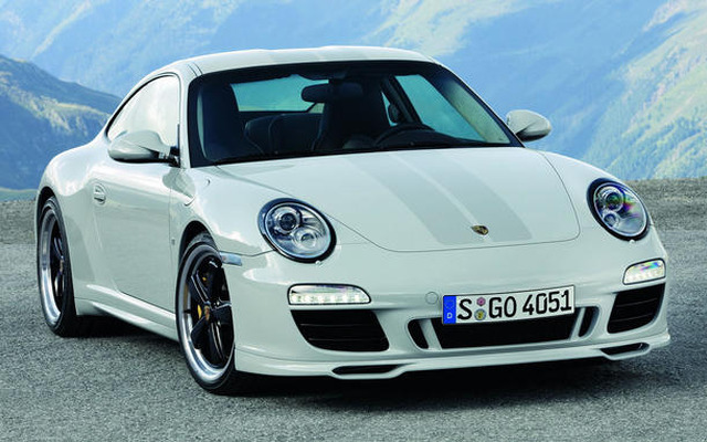 ポルシェ 911スポーツクラシック…伝統を受け継ぐ限定車