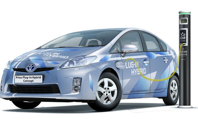 【フランクフルトモーターショー09】トヨタ、最新PHV…フル充電で20km！