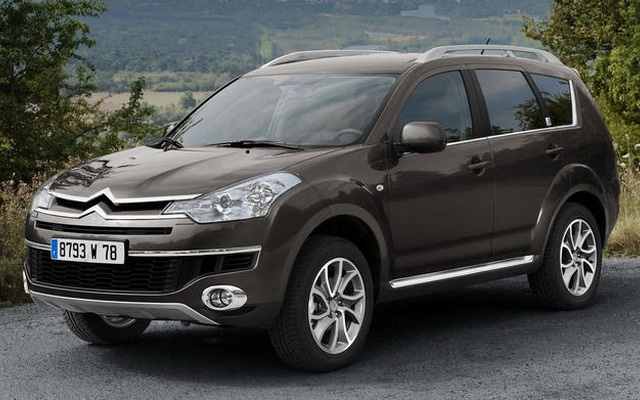 【フランクフルトモーターショー09】シトロエンのSUV、Cクロッサー…環境性能アップ